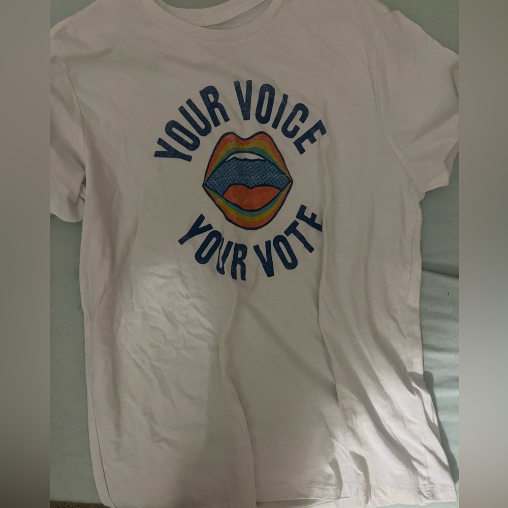 White Graphic Tee with Colorful Lips Design